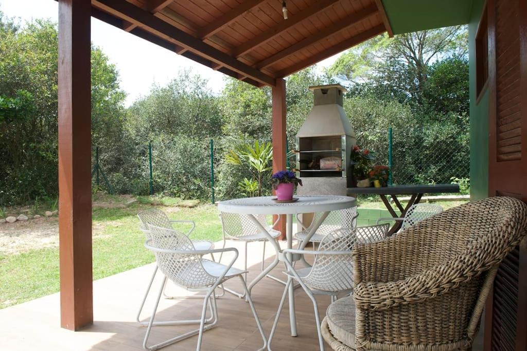 Chalé - Guarda do Embaú - privado, tranquilo e seguro Extérieur photo